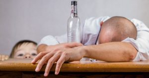 Alkoholizmus kezelése FELÉPÜLÖK | Leszokás az alkoholról - komplex alkoholelvonó kezelés